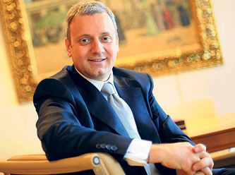 Yapı Kredi için 37 banka yarıştı! - Resim : 1